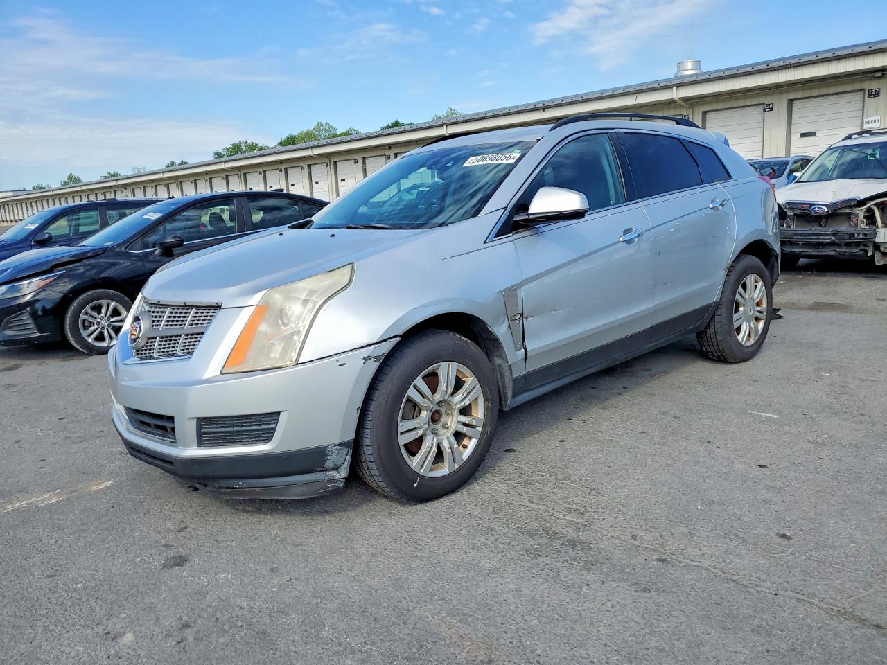 Salvage Cadillac SRX Image
