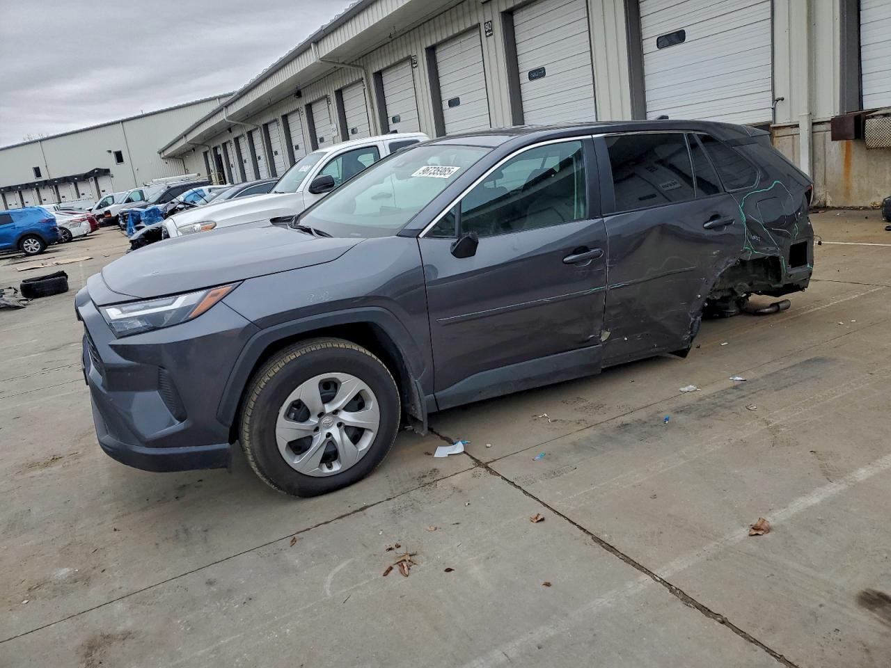Salvage Toyota RAV4 Image