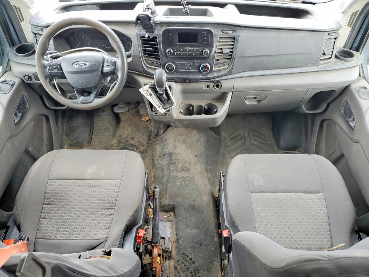 Ford Transit T-250