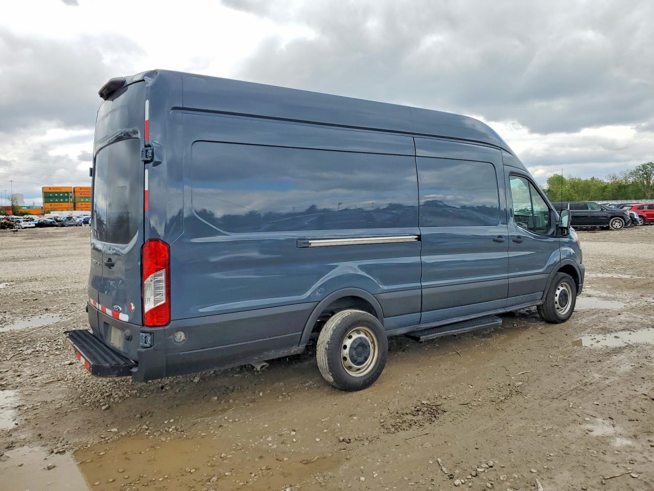 Ford Transit T-250