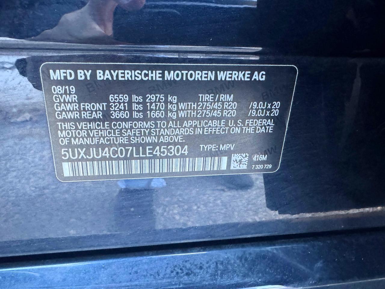 BMW X Series M50i