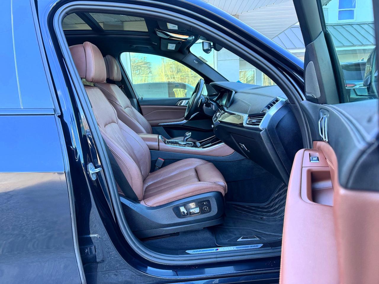 BMW X Series M50i