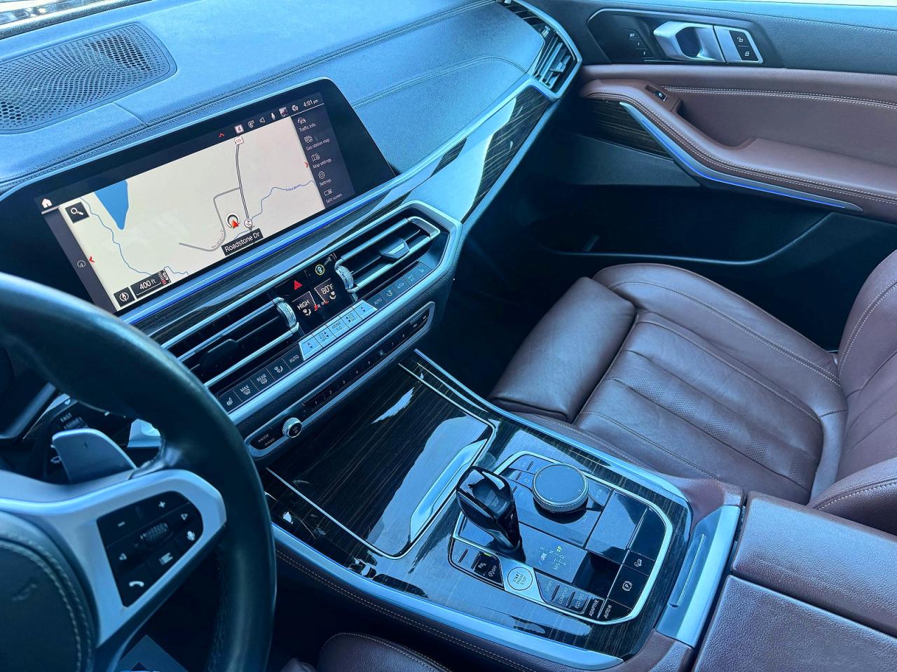 BMW X Series M50i