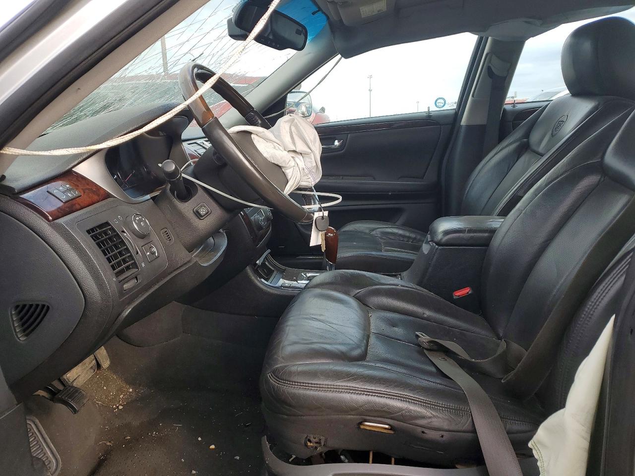 Cadillac DTS Premium Collection