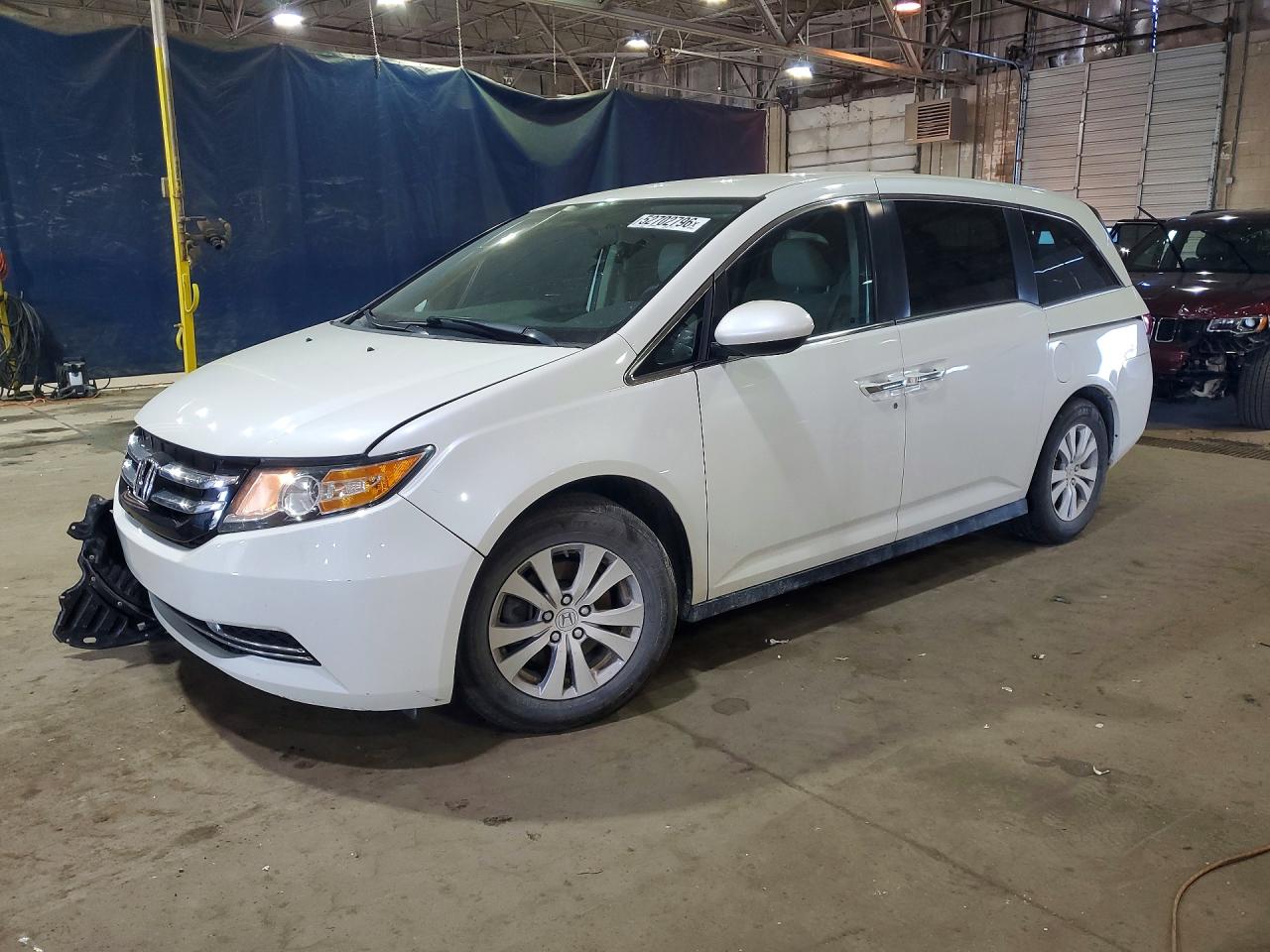 Salvage Honda Odyssey Image