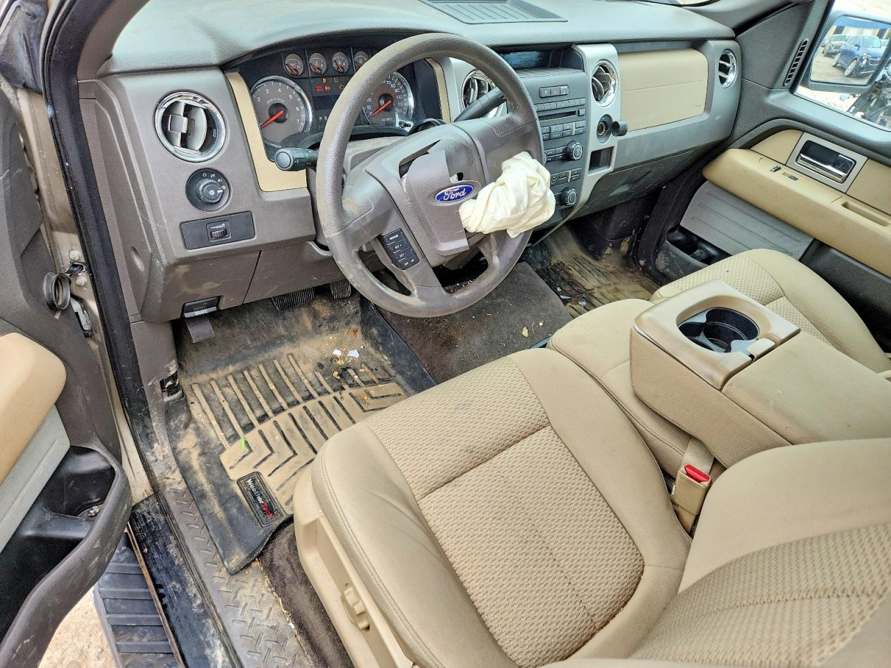 Ford F-150 Super Cab