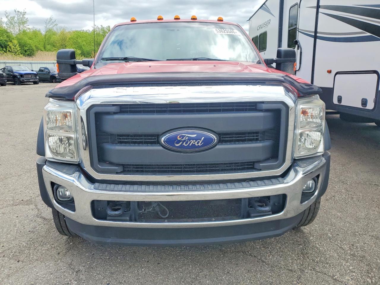 Ford F-550 Super Duty
