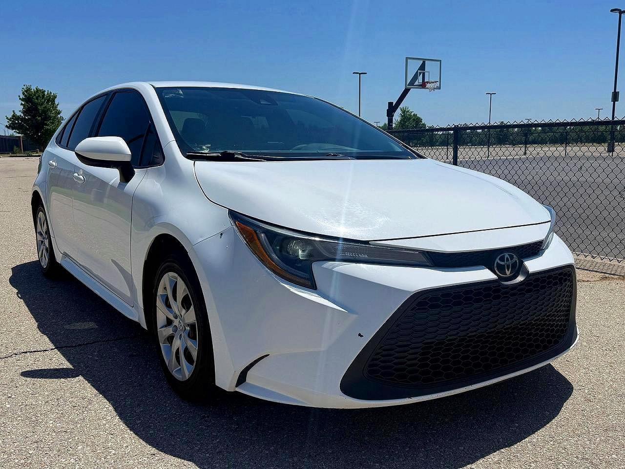 Salvage Toyota Corolla Image