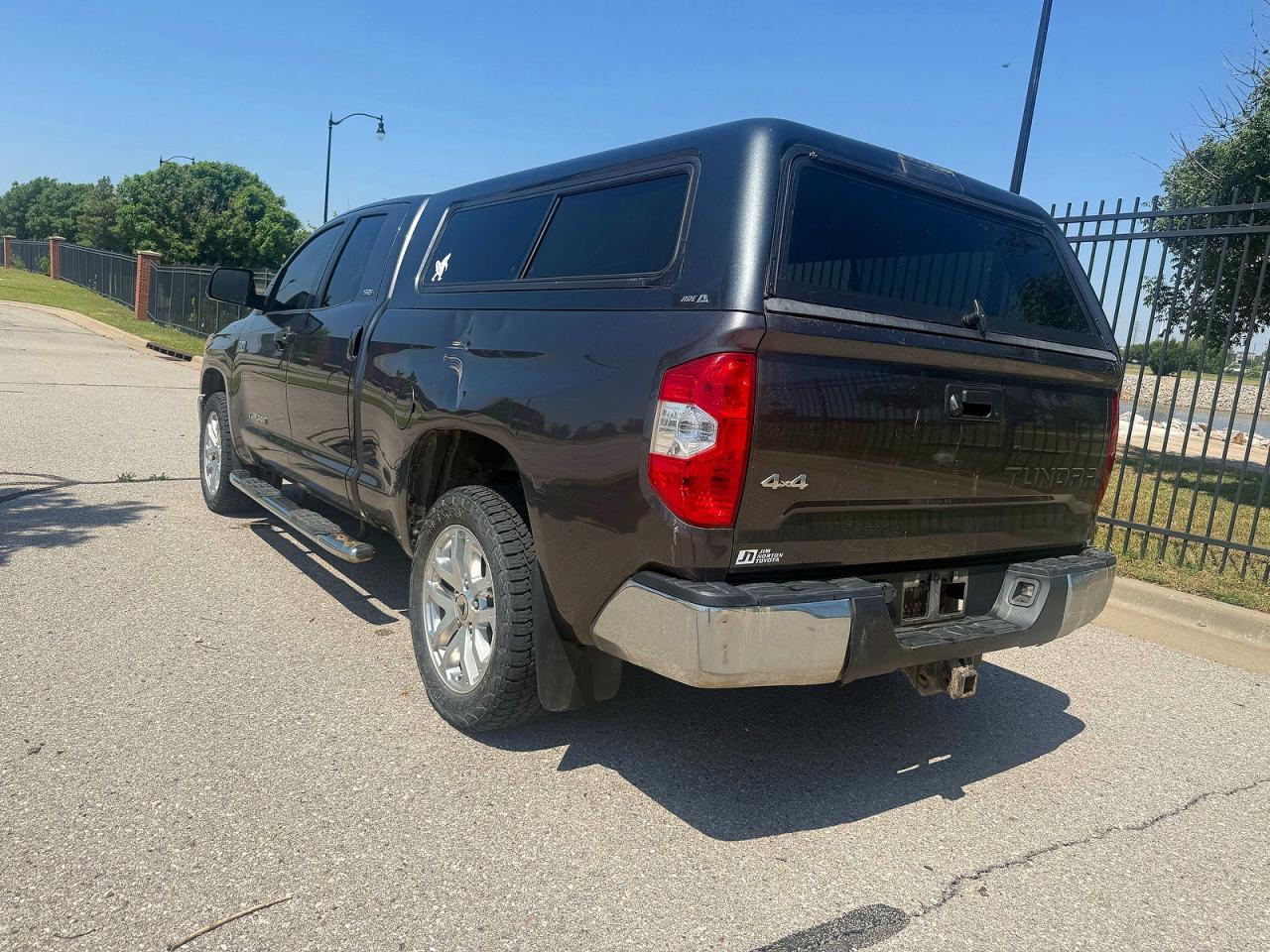 Toyota Tundra Sr5