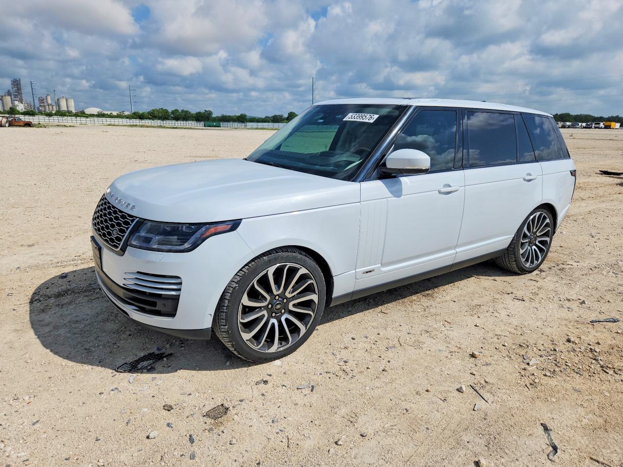 Salvage Land Rover Range Rover Image