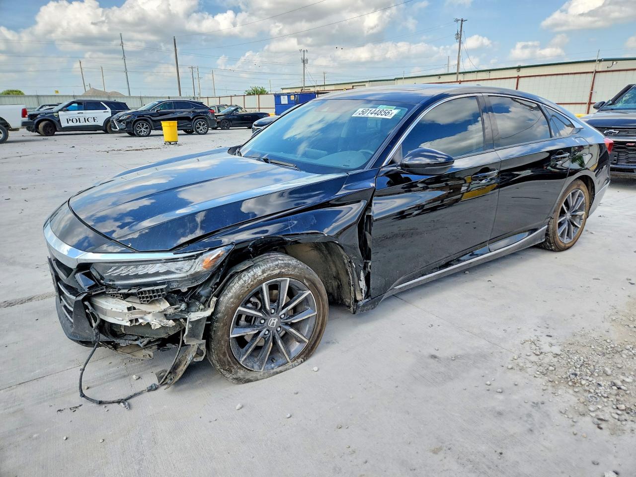 Salvage Honda Accord Image