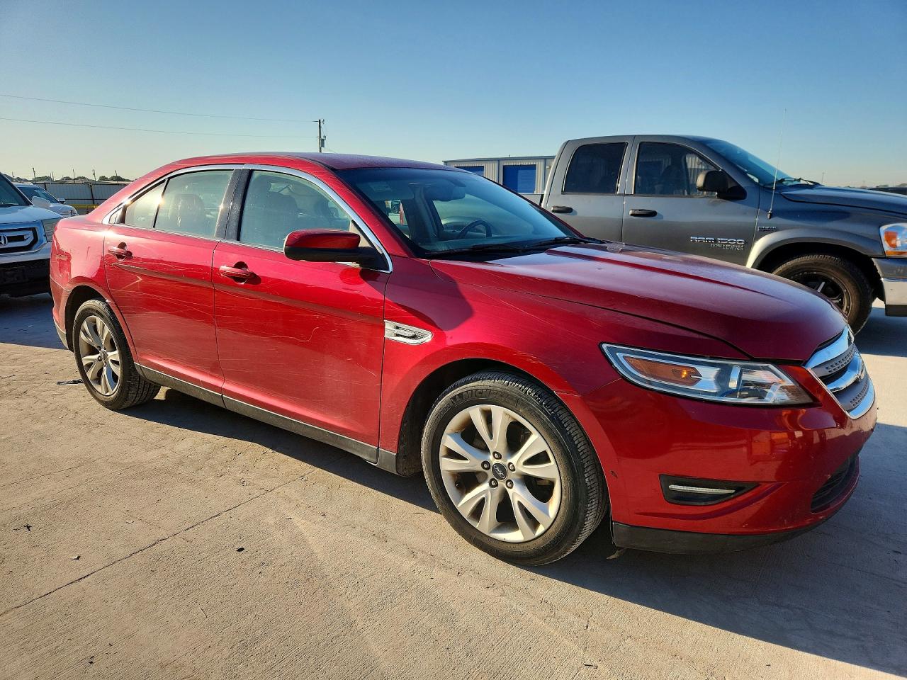Ford Taurus Sel