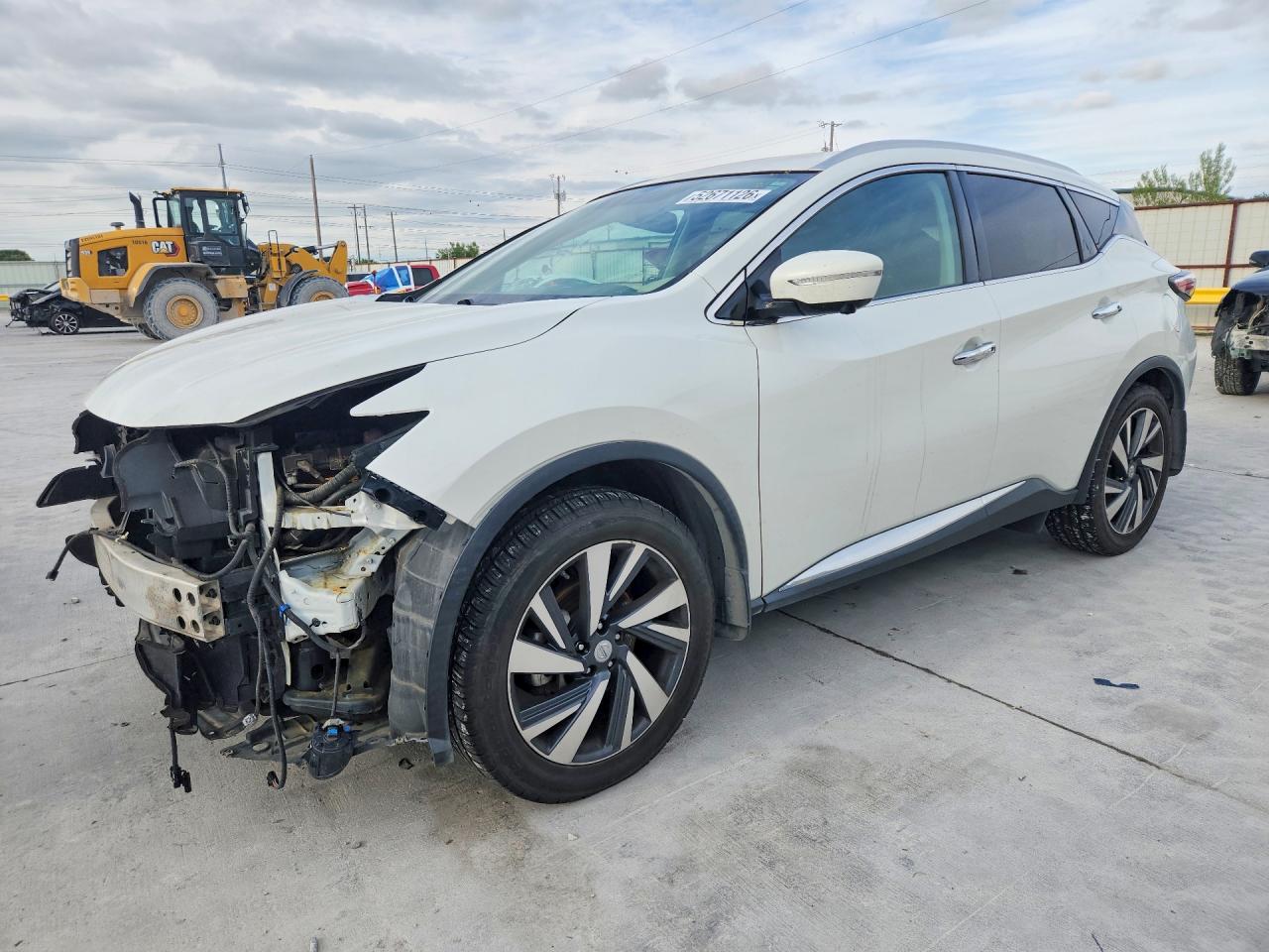 Salvage Nissan Murano Image