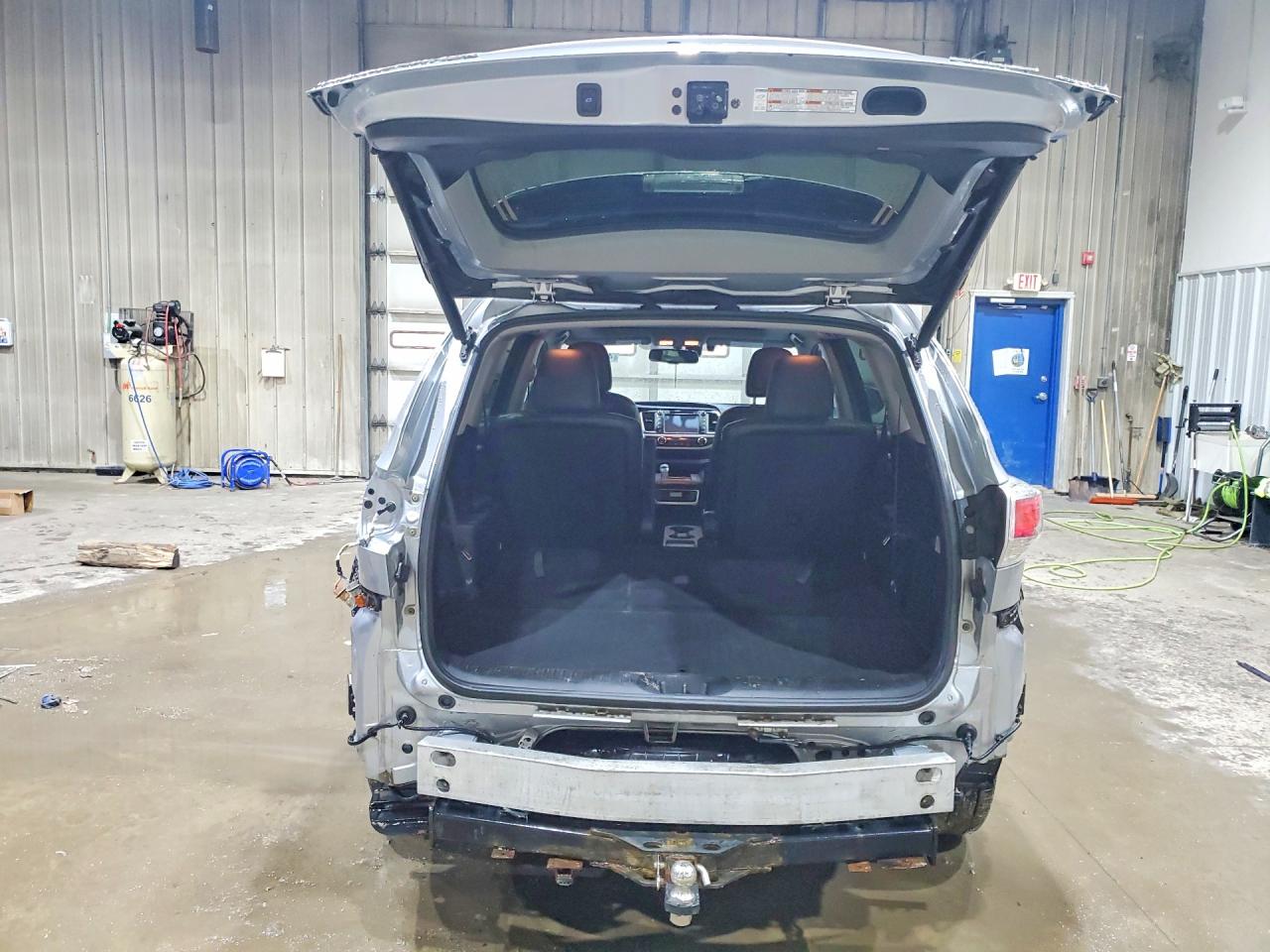 Toyota Highlander Limited Platinum