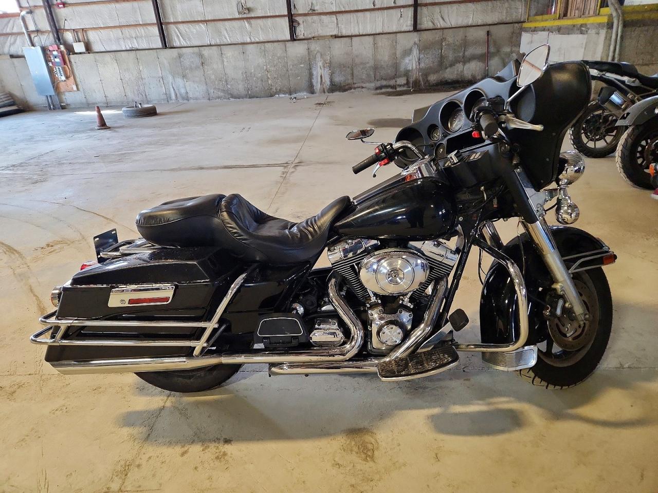 Salvage Harley-Davidson Fl Image