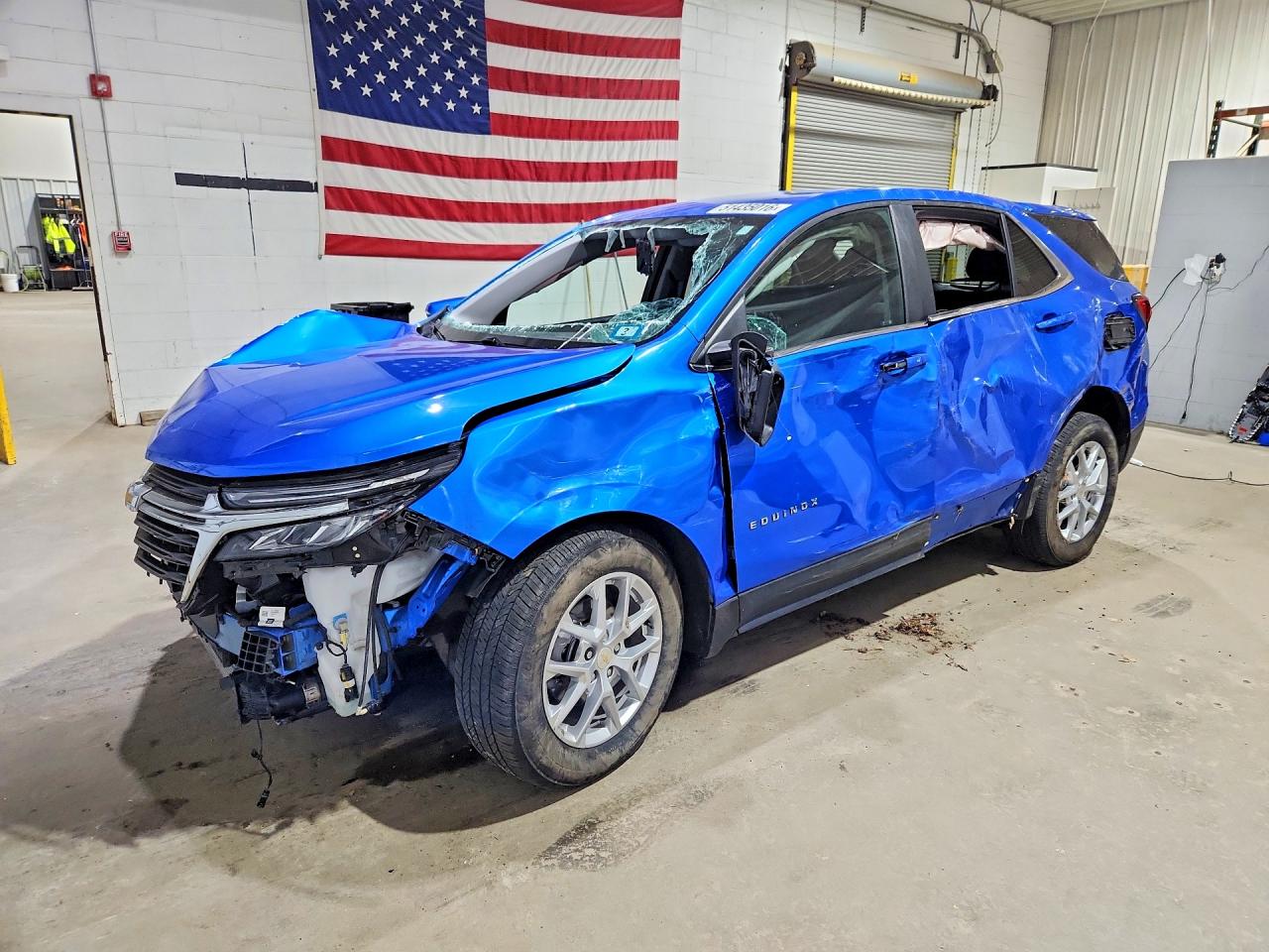 Salvage Chevrolet Equinox Image