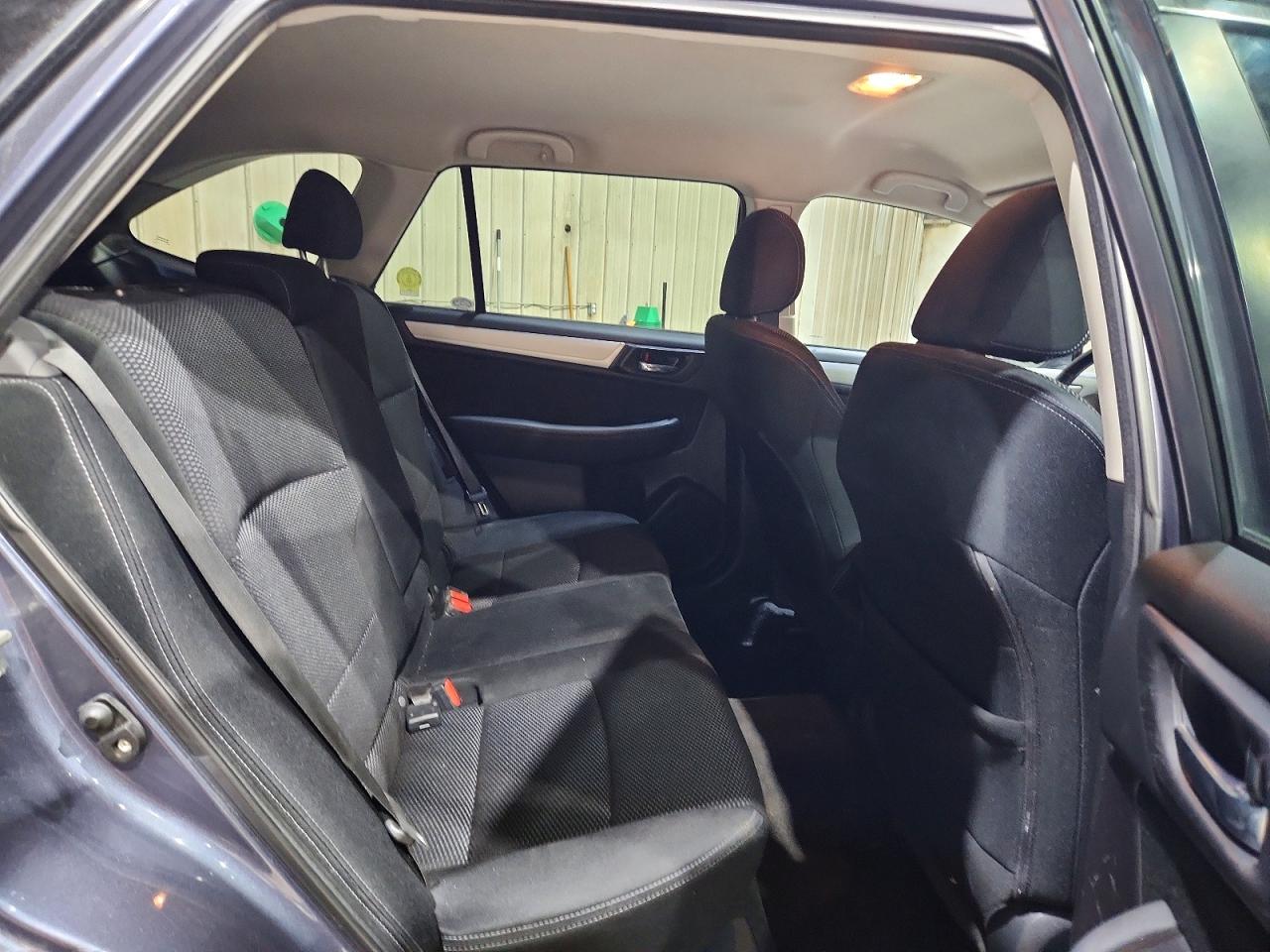 Subaru Legacy 2.5i Premium