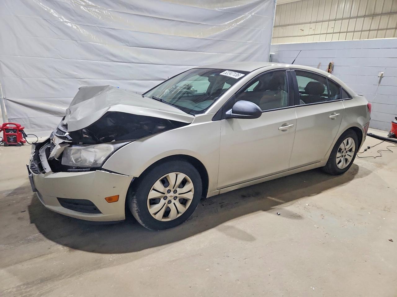 Salvage Chevrolet Cruze Image