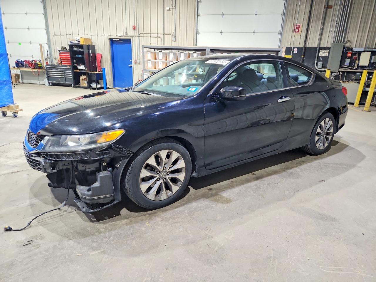 Salvage Honda Accord Image