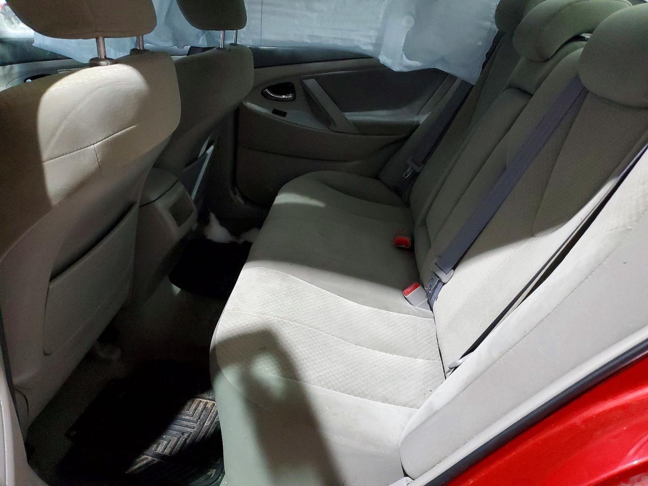 Toyota Camry Base