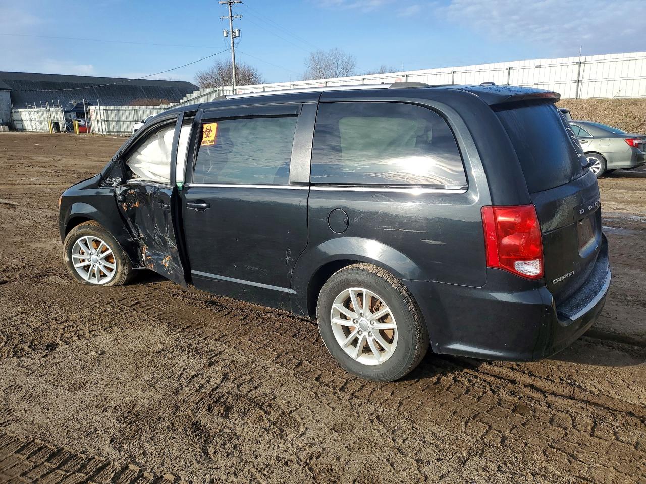 Dodge Caravan Sxt