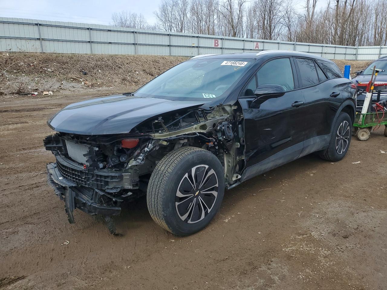 Salvage Chevrolet Blazer Image