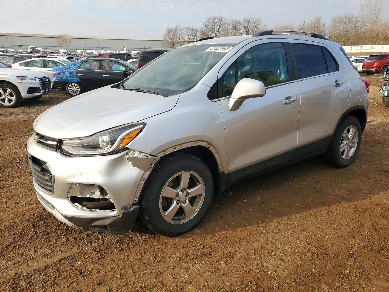 Salvage Chevrolet Trax Image