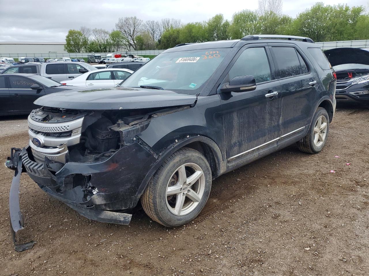 Salvage Ford Explorer Image