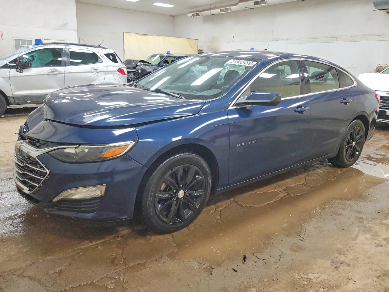 Salvage Chevrolet Malibu Image
