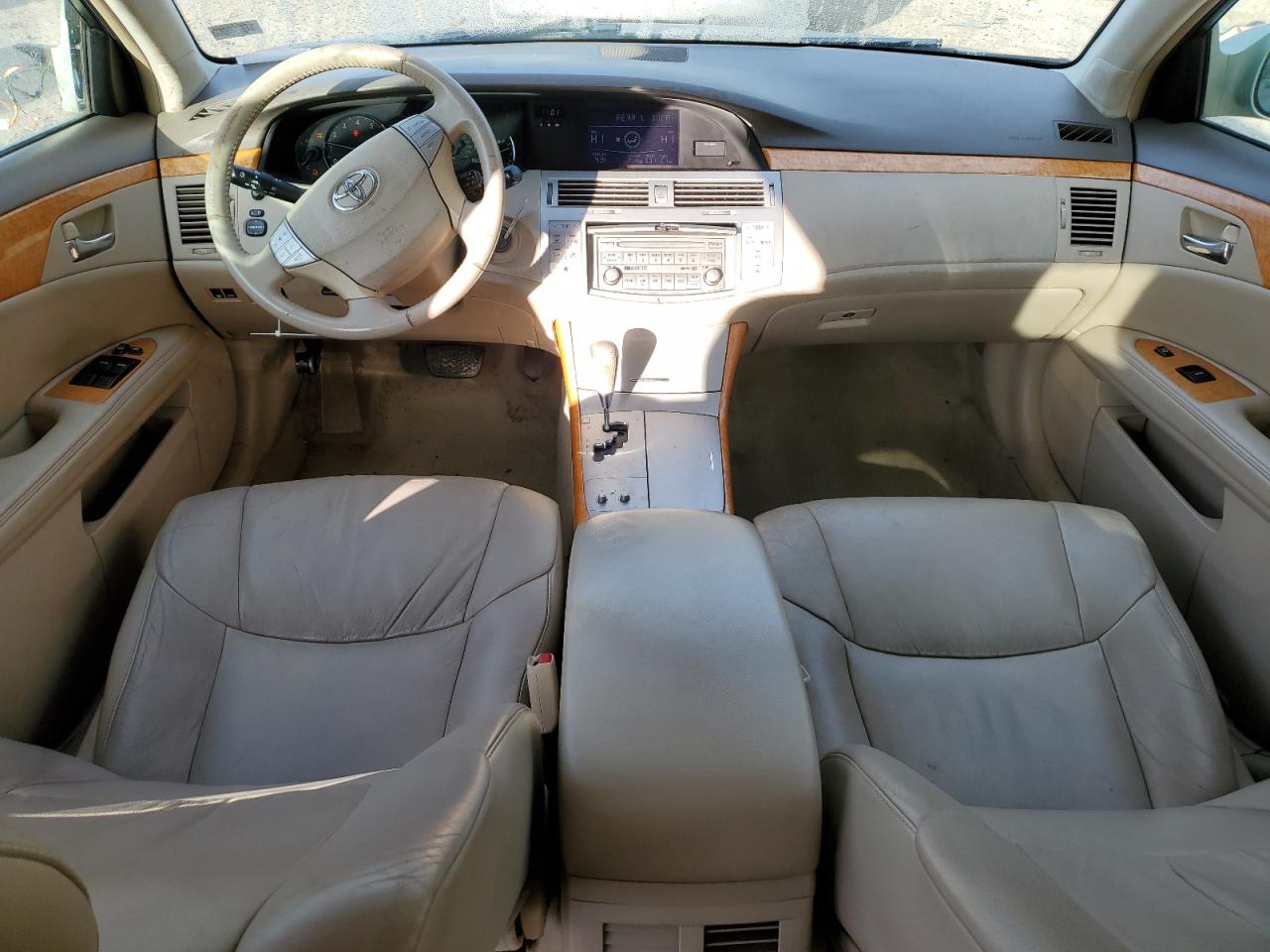 Toyota Avalon Xl
