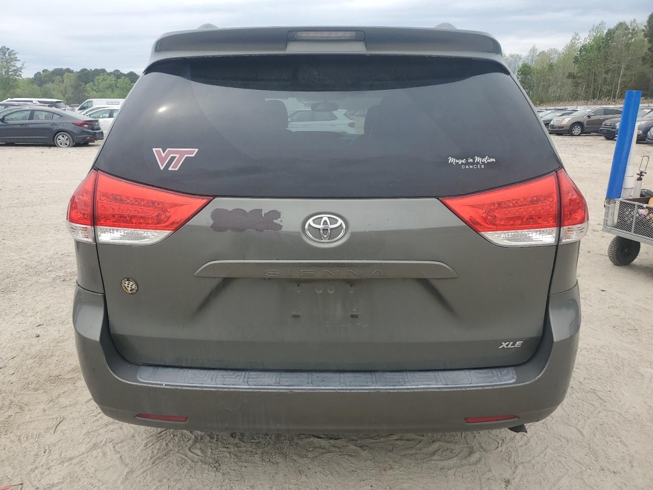 Toyota Sienna Xle