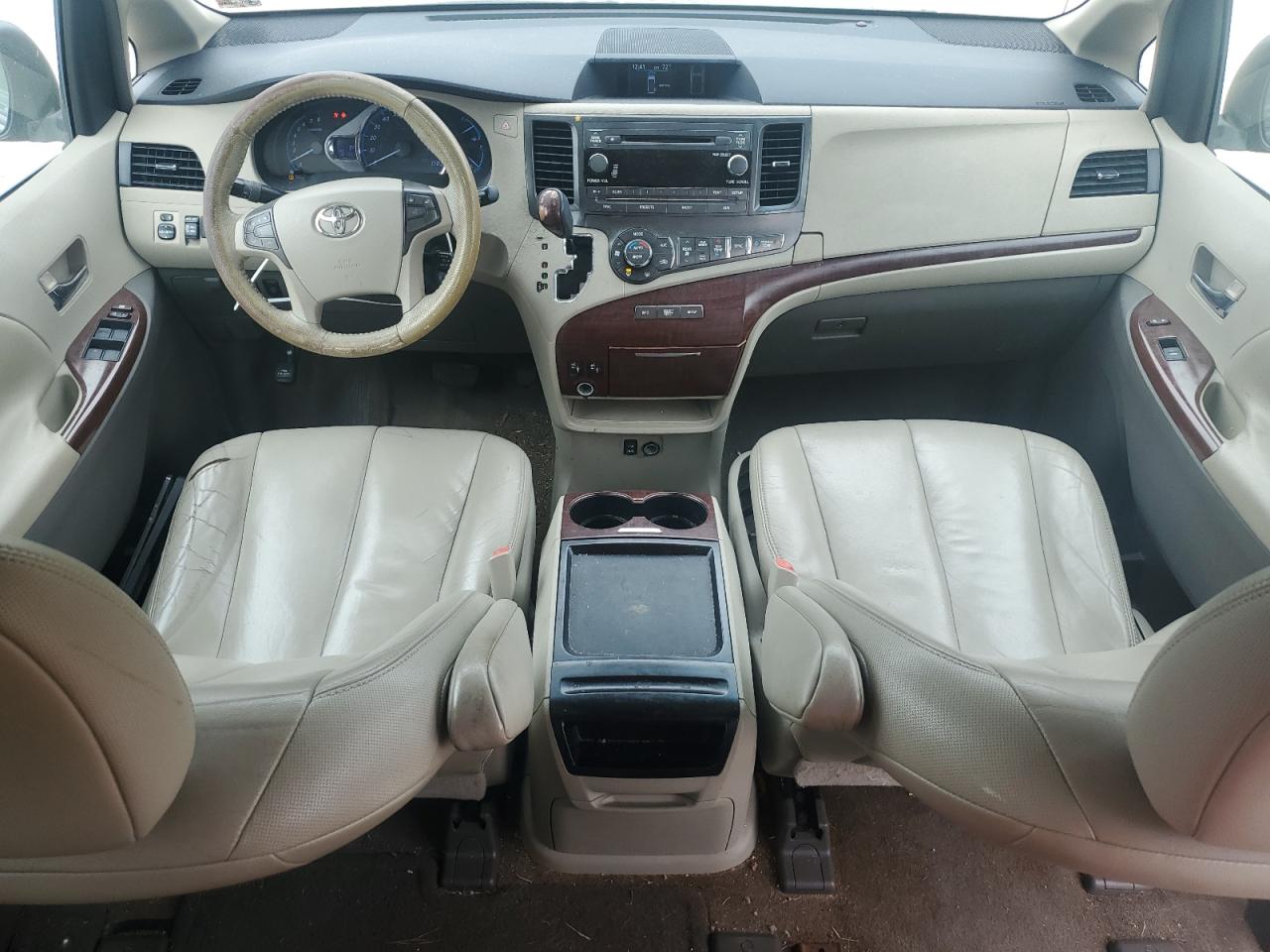 Toyota Sienna Xle