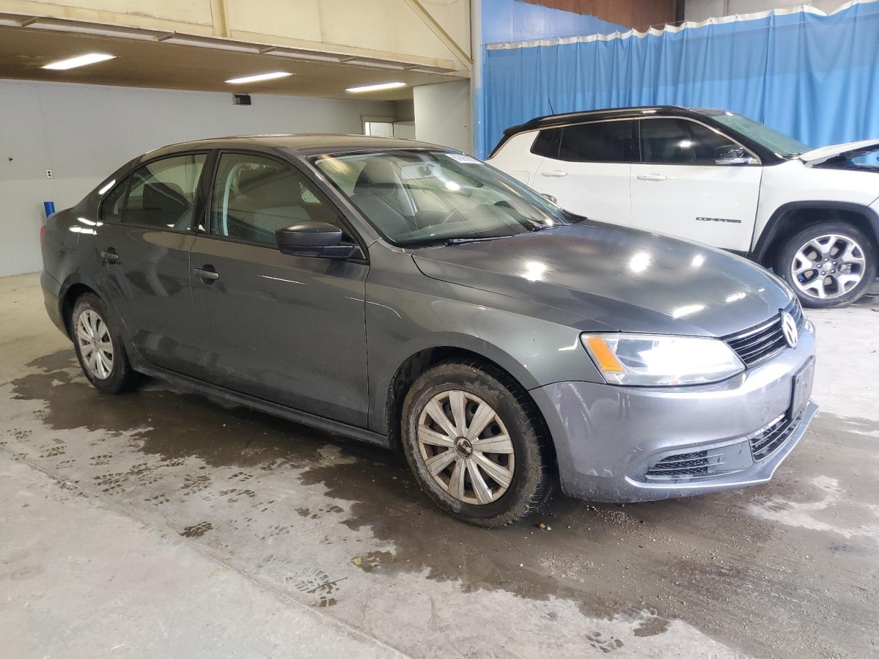 Volkswagen Jetta Base