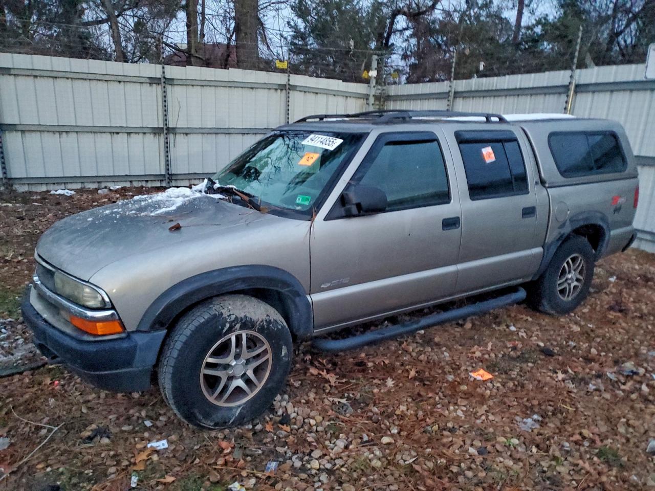 Salvage Chevrolet S-10 Image