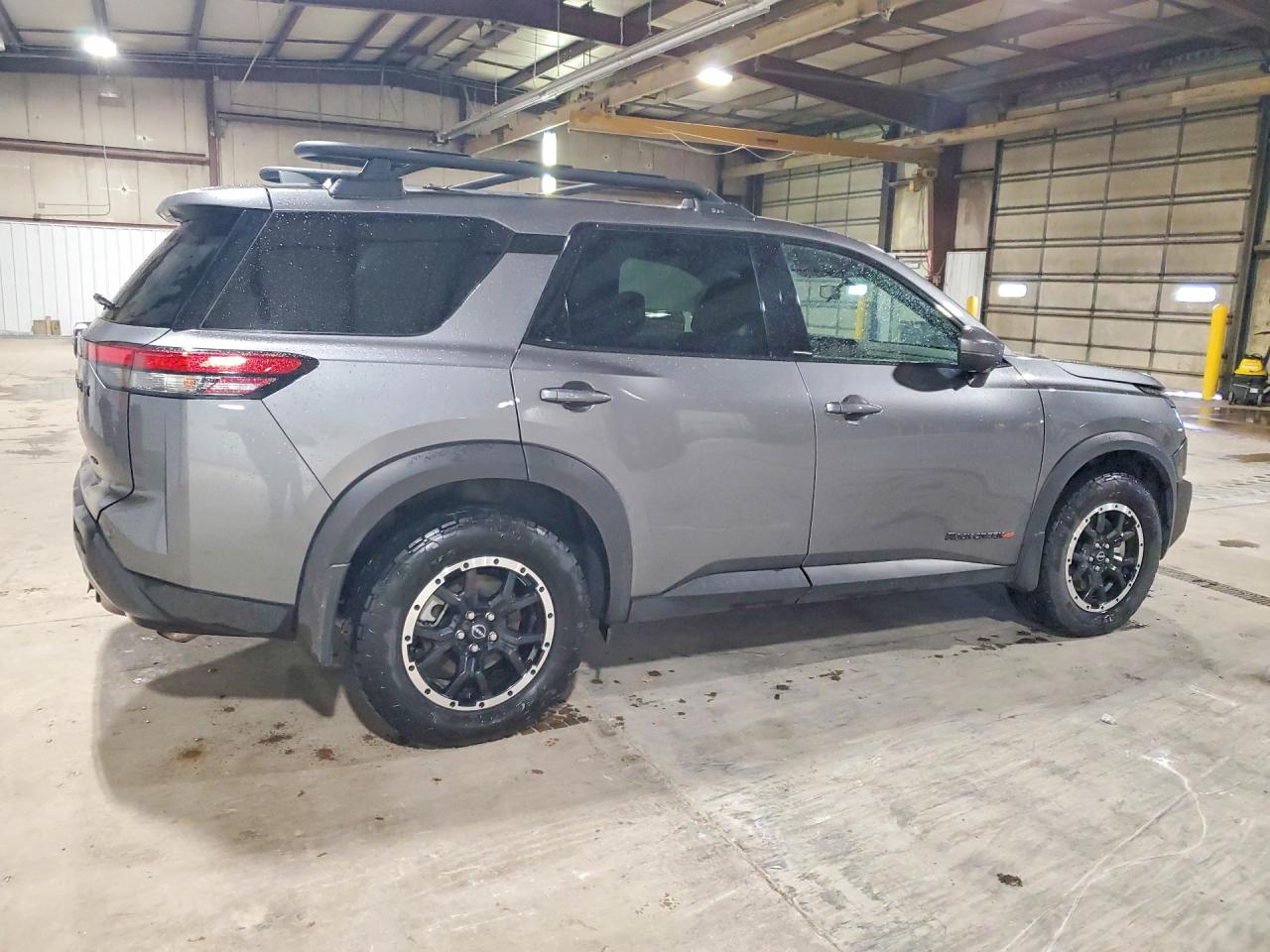 Nissan Pathfinder Rock Creek