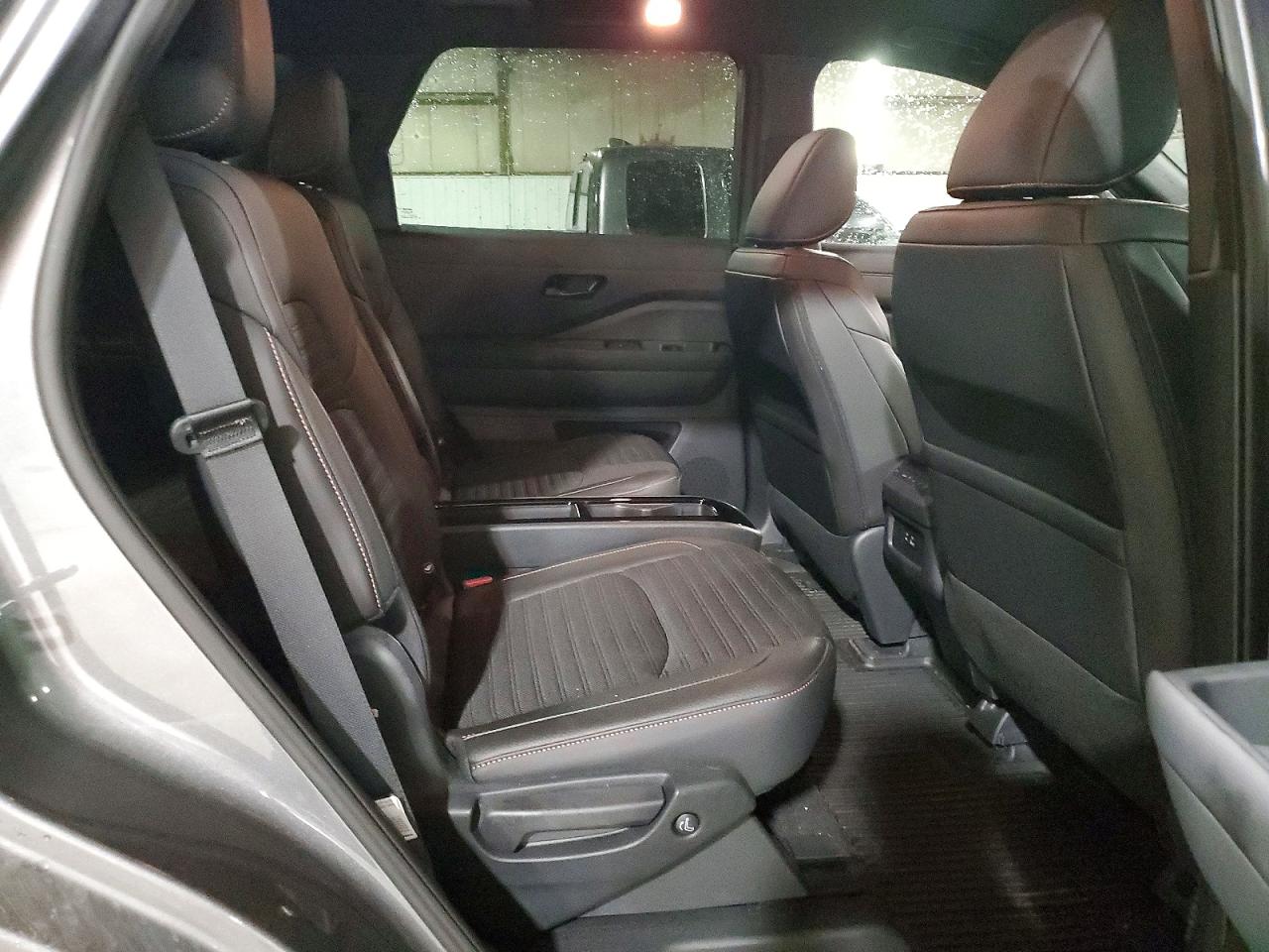 Nissan Pathfinder Rock Creek