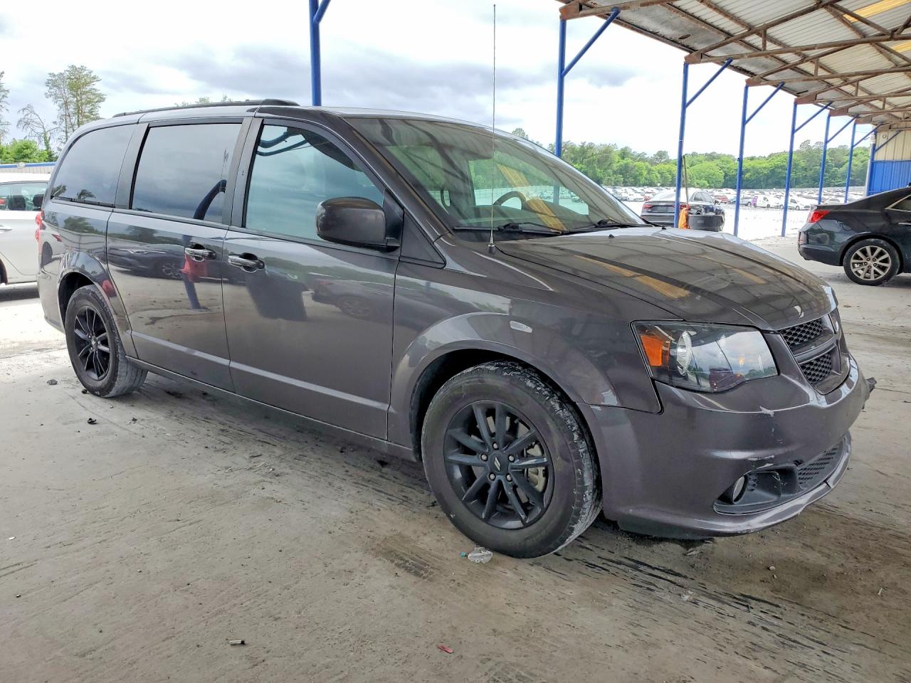 Dodge Caravan Gt