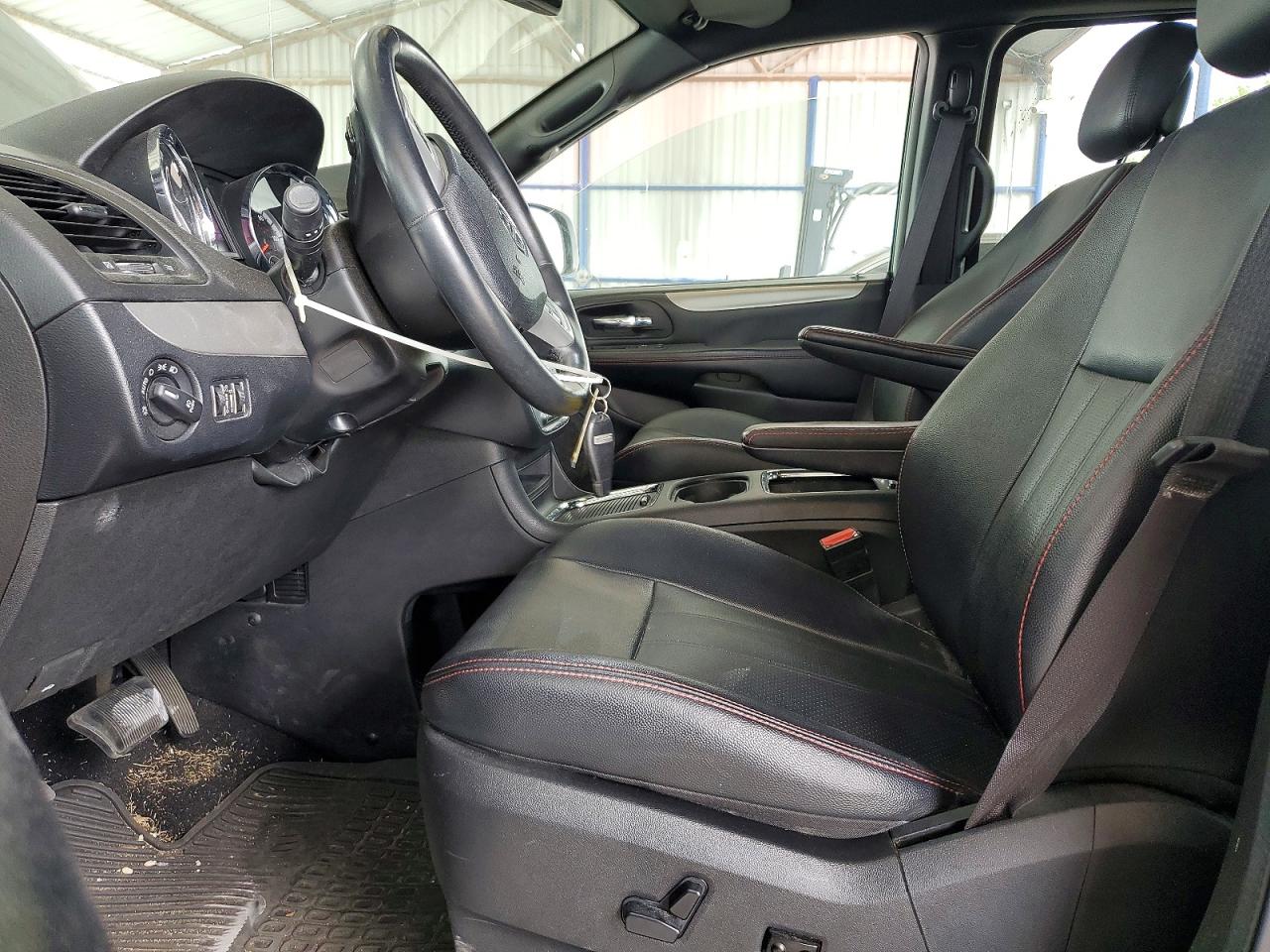 Dodge Caravan Gt