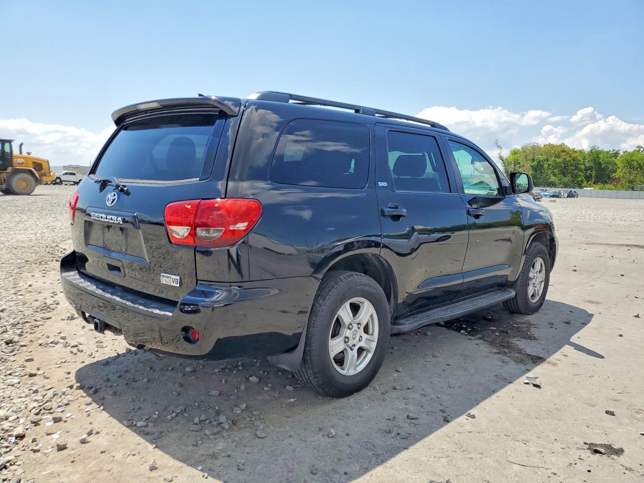 Toyota Sequoia Sr5