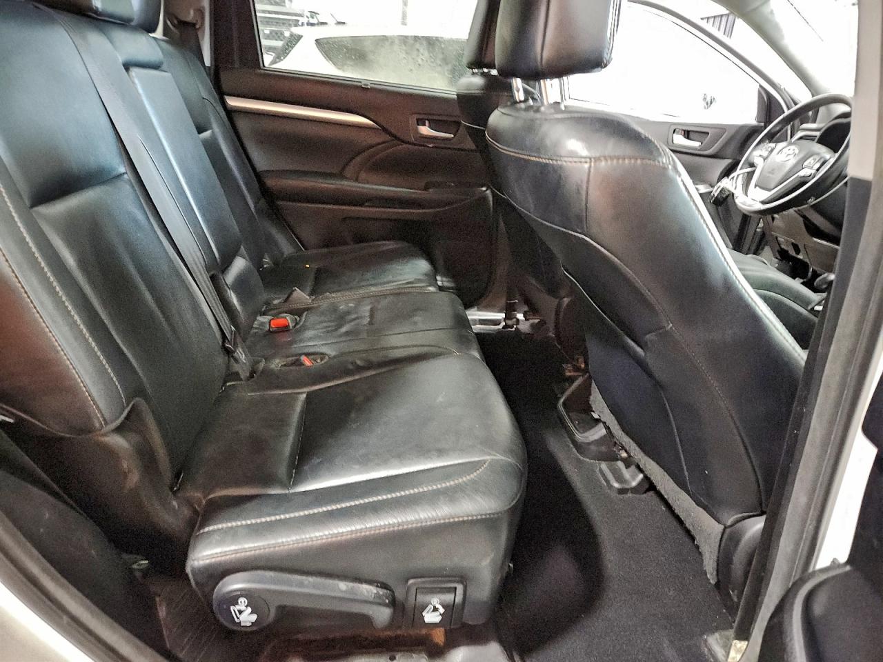 Toyota Highlander Se
