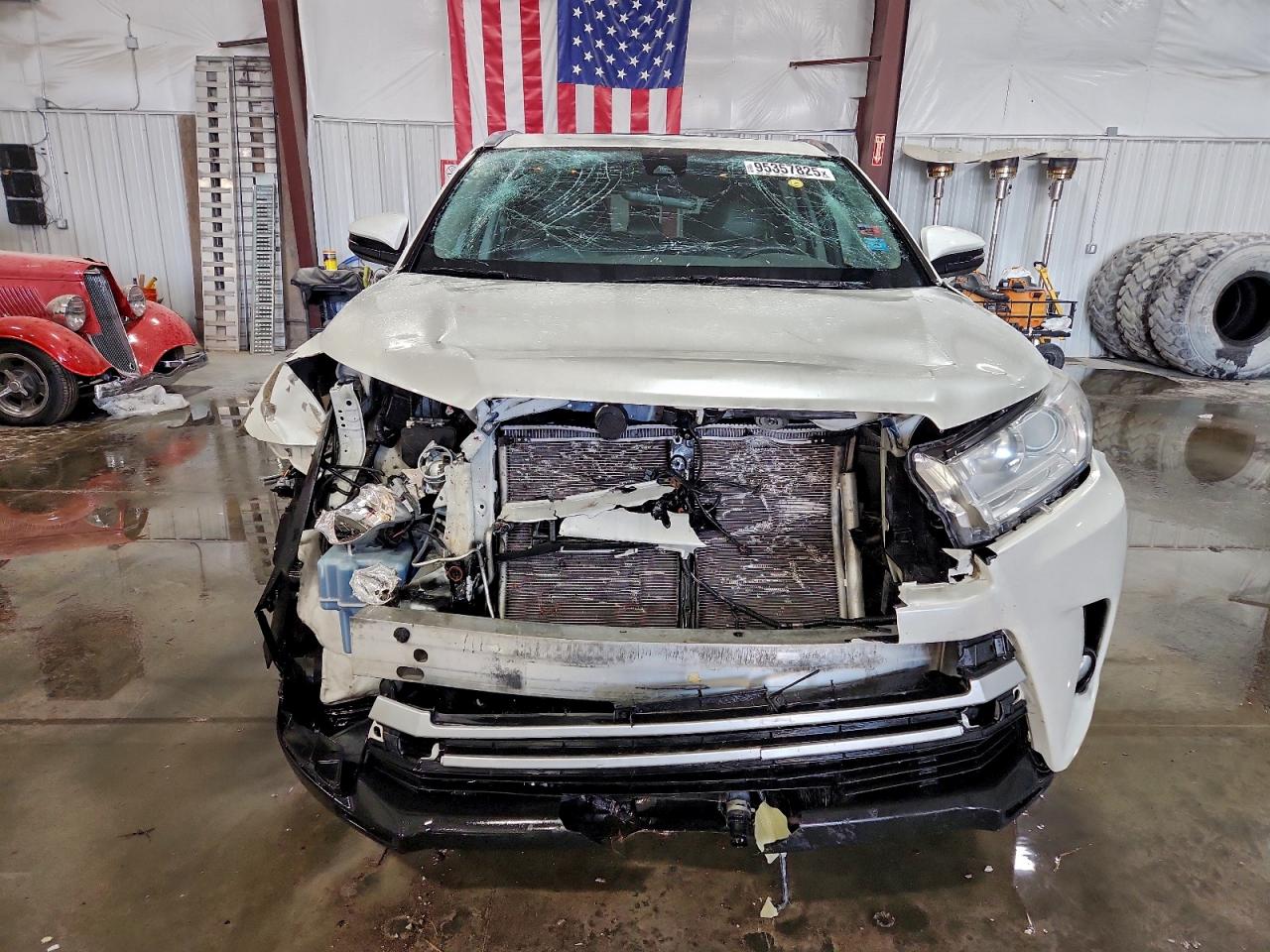 Toyota Highlander Se