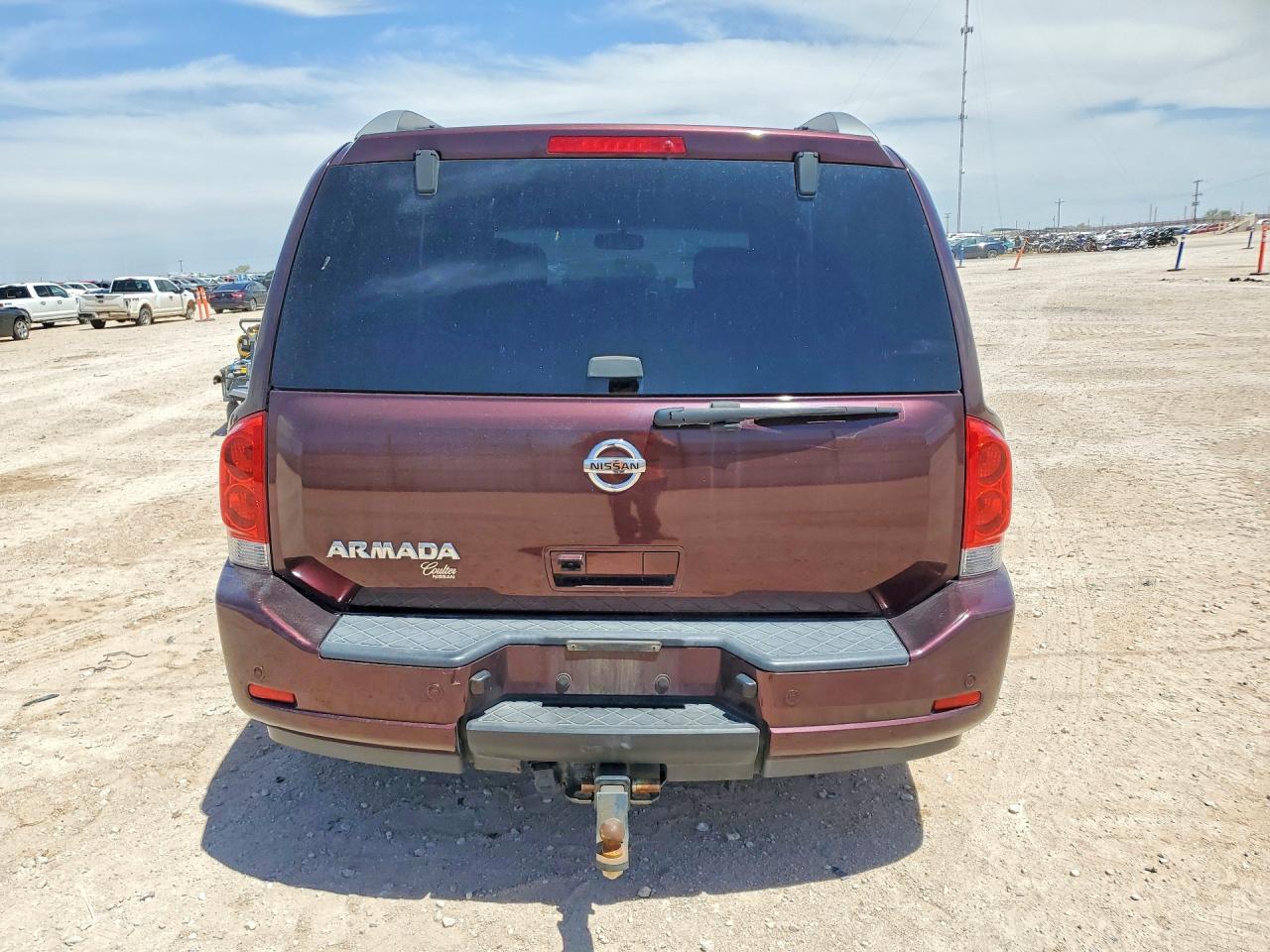 Nissan Armada Sv