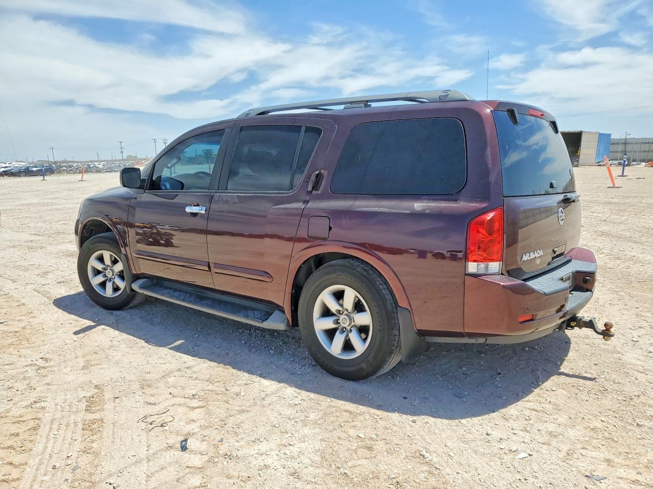 Nissan Armada Sv