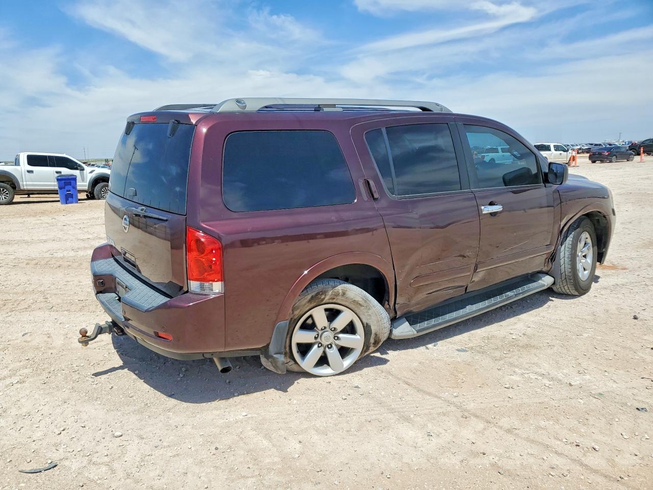 Nissan Armada Sv