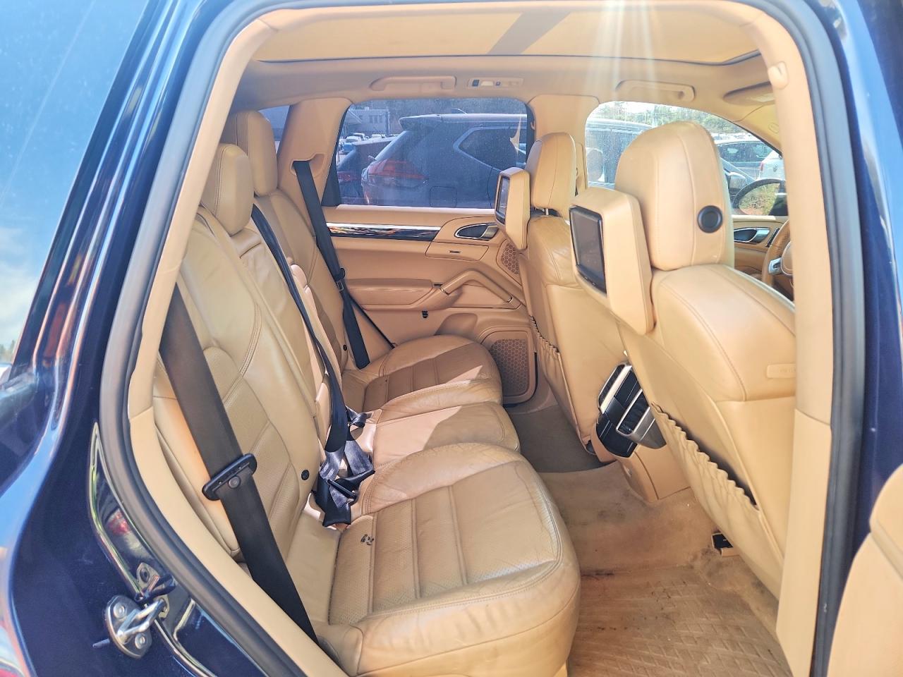 Porsche Cayenne S Hybrid