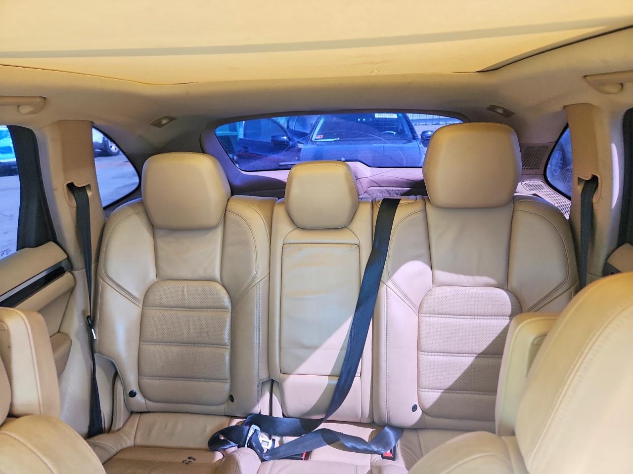 Porsche Cayenne S Hybrid