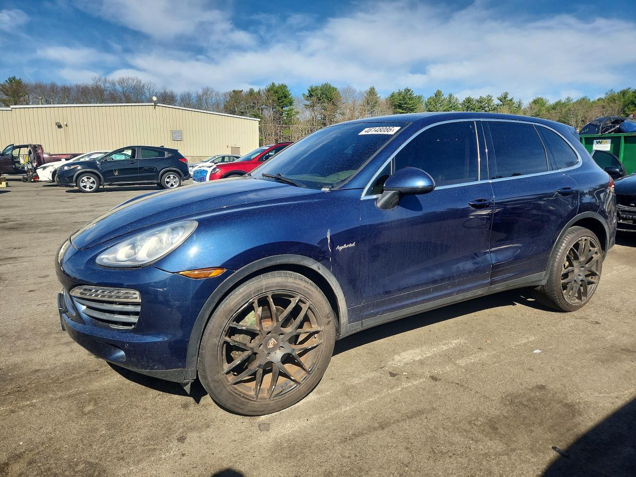 Salvage Porsche Cayenne Image