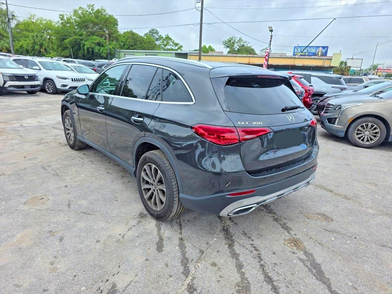 Mercedes-Benz GLC 300
