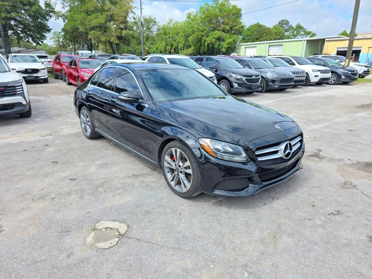 Salvage Mercedes-Benz C-Class Image
