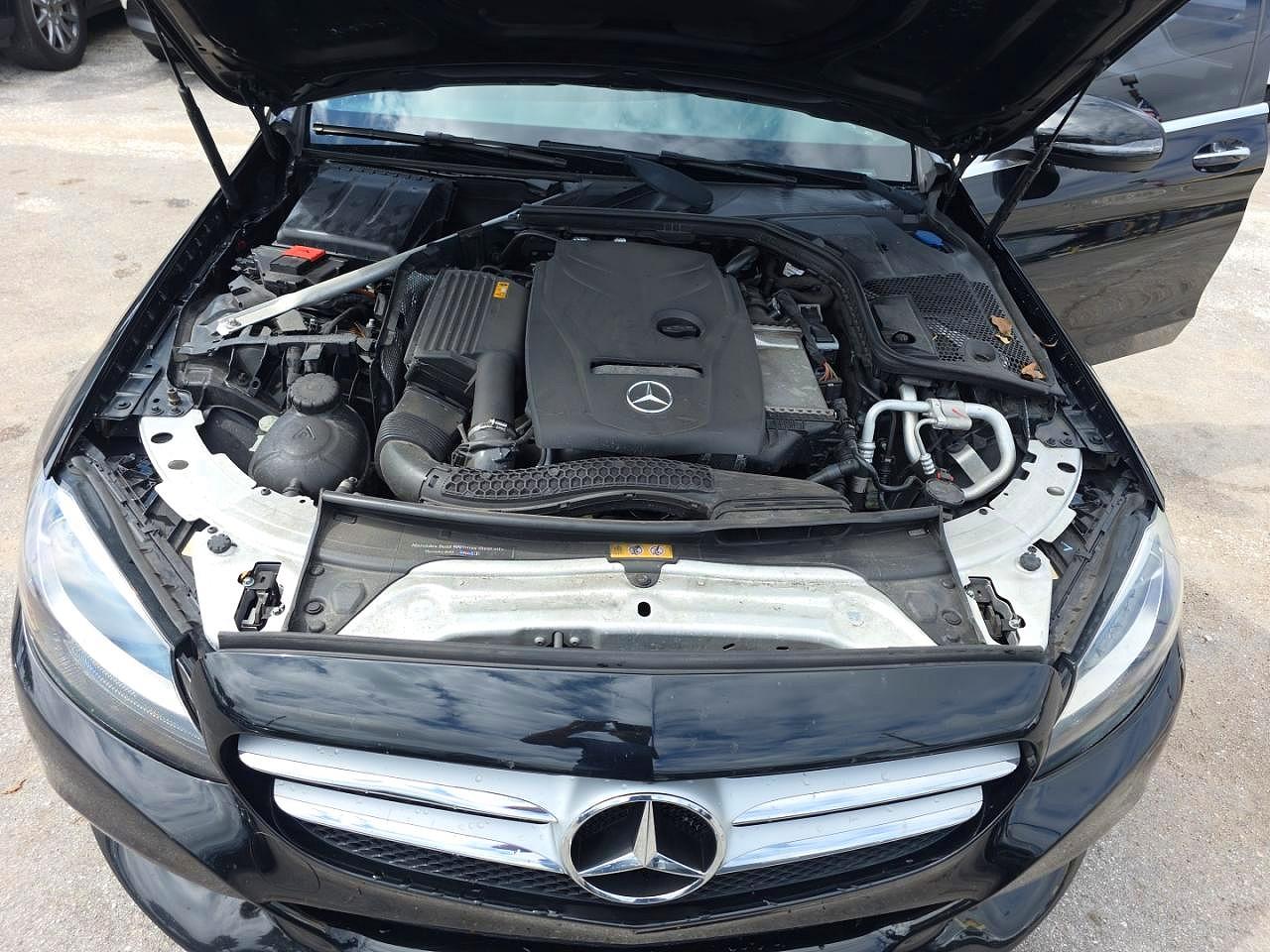Mercedes-Benz C-Class 300